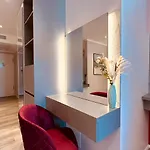 Mea Hotell *